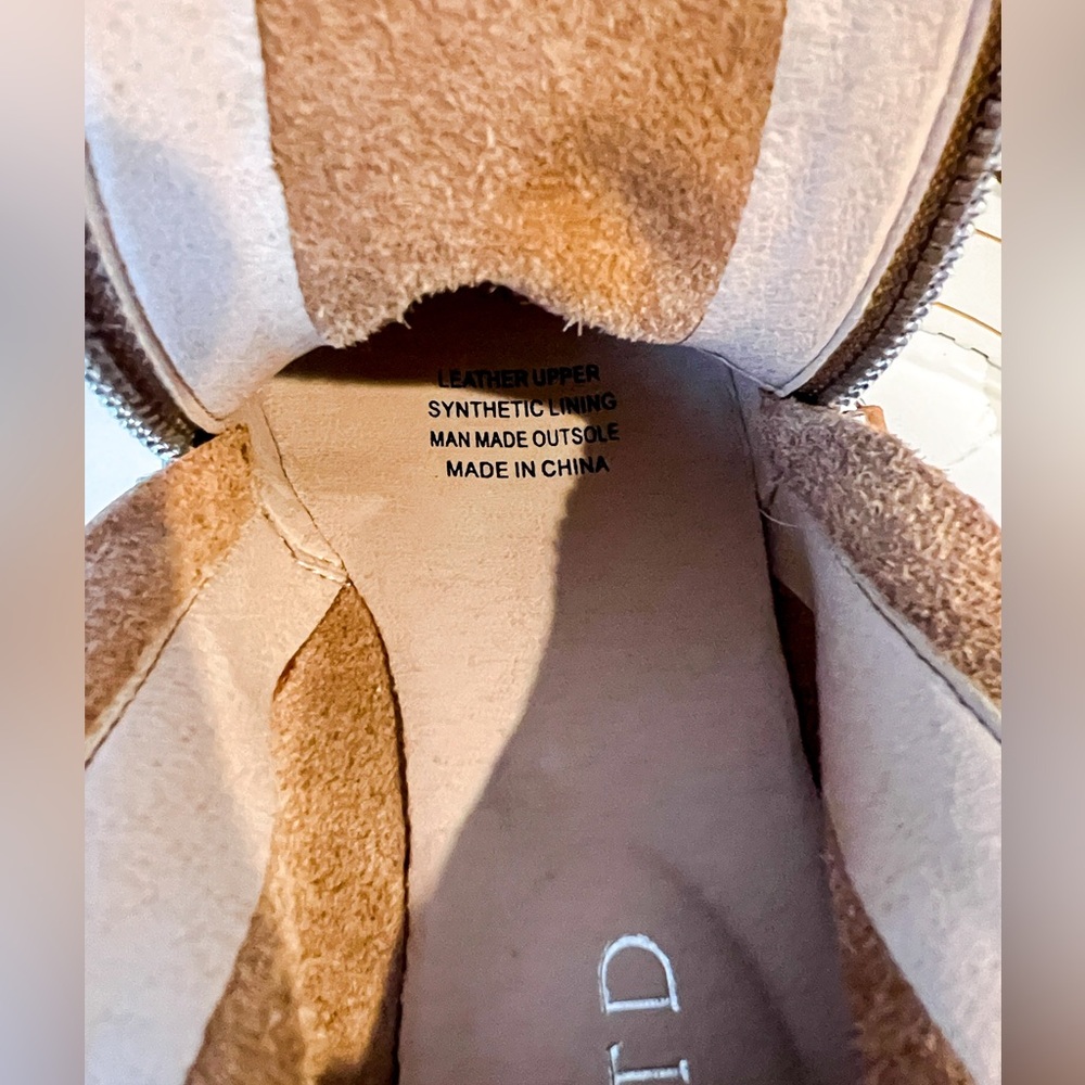 Anthropologie Silent D Nene Tan White Leather Ankle Wedge Boot EU 38 US 7 7.5 - Picture 14 of 16